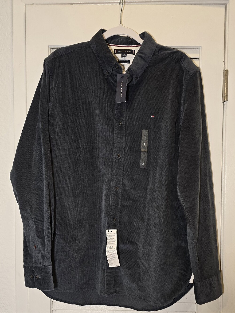 Tommy Hilfiger Men’s Dark Grey Corduroy Button-Up Shirt Jacket